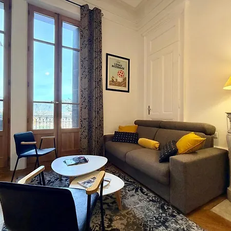 Immense 2 Pieces Proche Centre-ville & Thermes * 艾克斯莱班