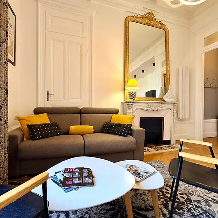 Immense 2 Pieces Proche Centre-ville & Thermes アパート エクスレバン