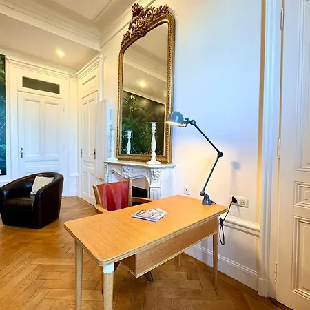 Immense 2 Pieces Proche Centre-ville & Thermes 艾克斯莱班