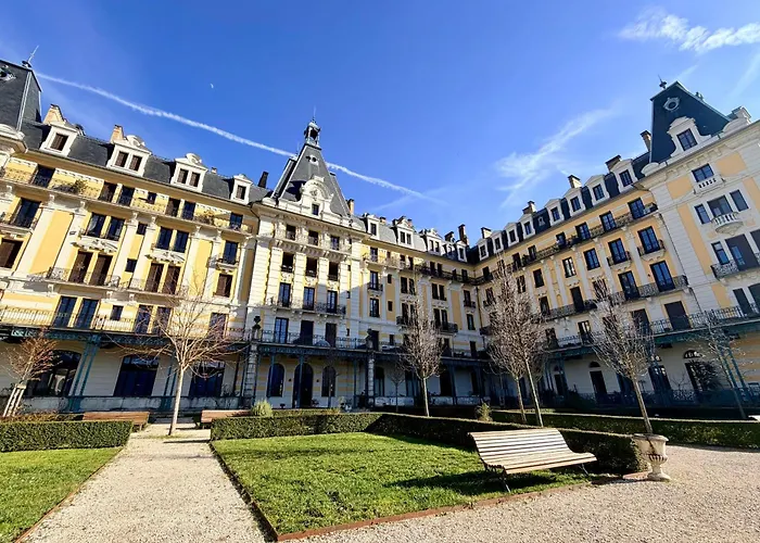 Immense 2 Pieces Proche Centre-ville & Thermes * エクスレバン