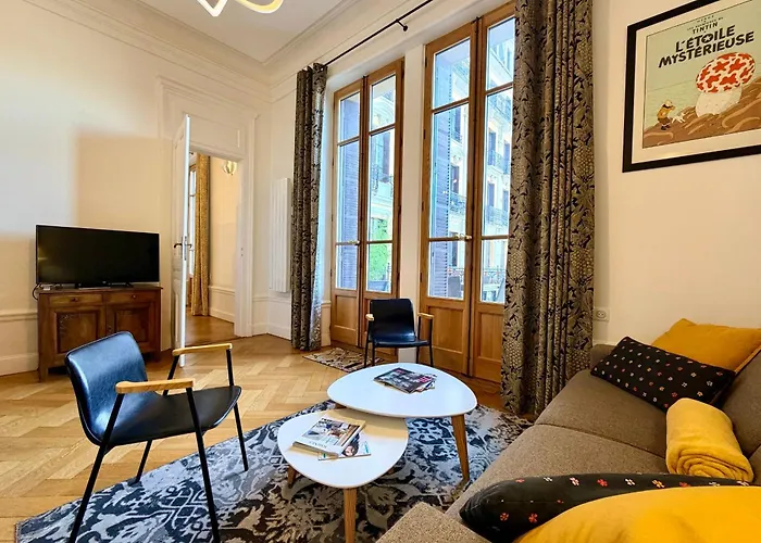 Immense 2 Pieces Proche Centre-ville & Thermes アパート エクスレバン