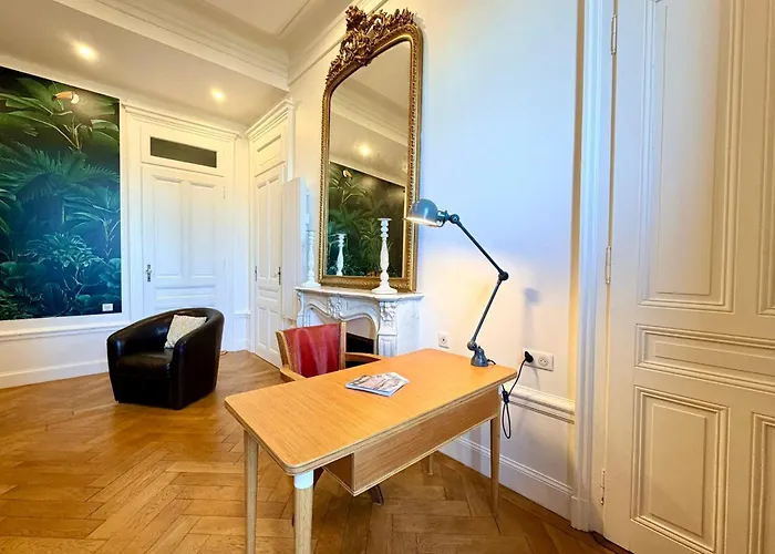 Immense 2 Pieces Proche Centre-ville & Thermes エクスレバン